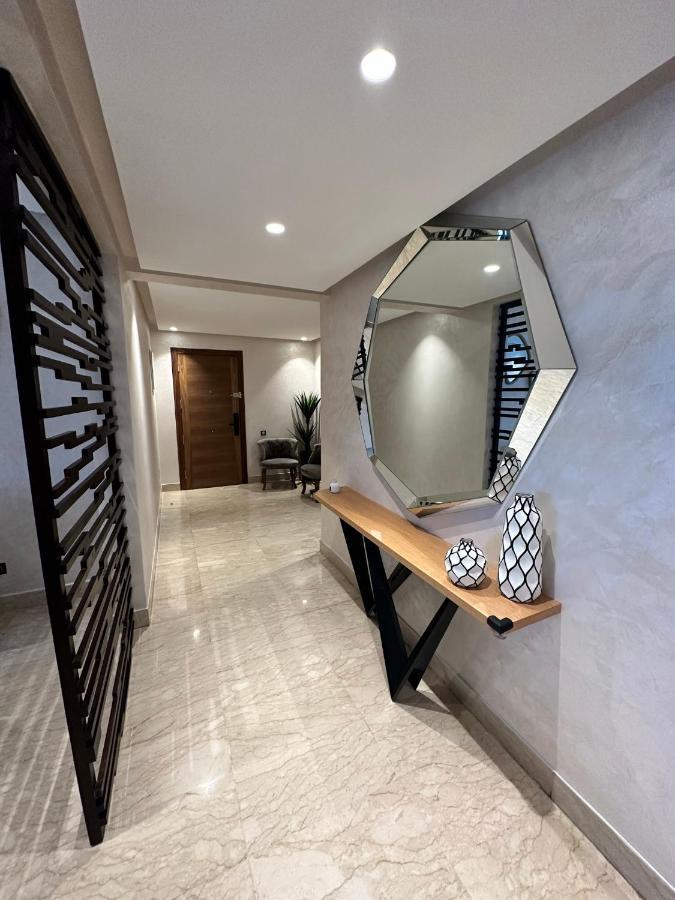 Incantevole Luxury Apprt Nel Cuore Di Casablanca Kültér fotó